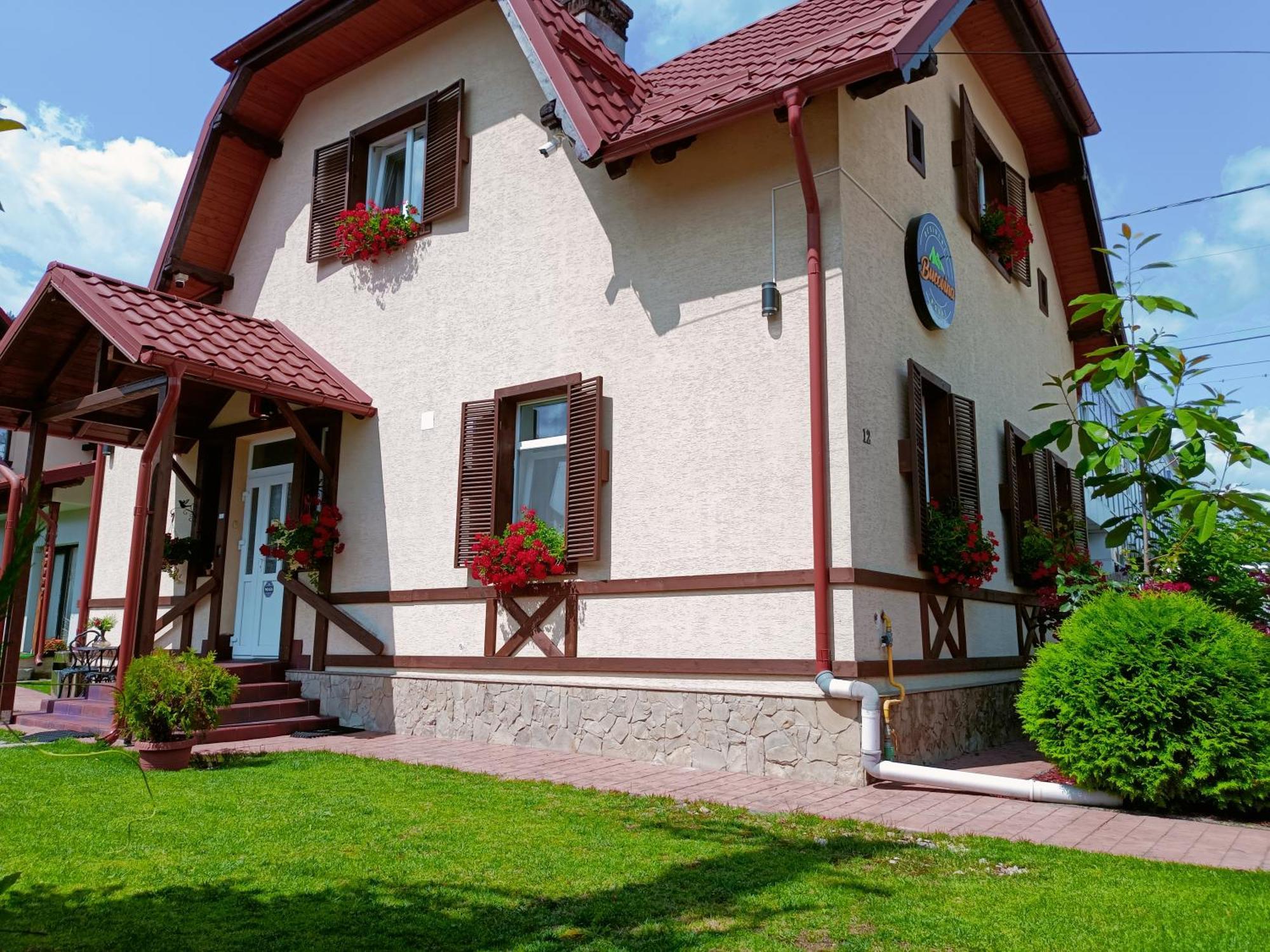 Residence Rooms Bucovina Câmpulung Moldovenesc Extérieur photo