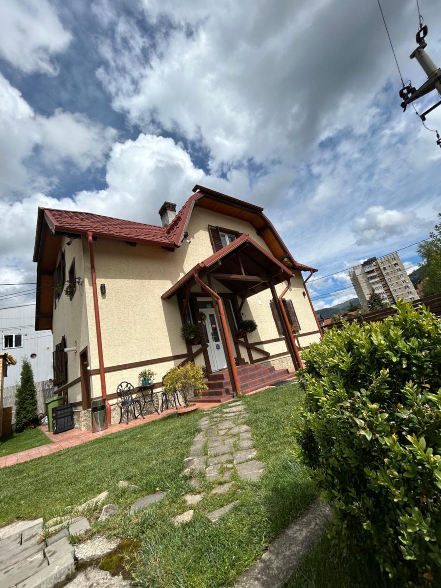 Residence Rooms Bucovina Câmpulung Moldovenesc Extérieur photo