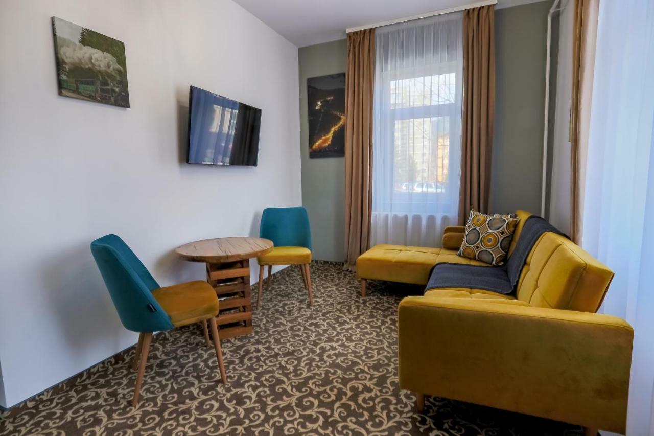 Residence Rooms Bucovina Câmpulung Moldovenesc Extérieur photo